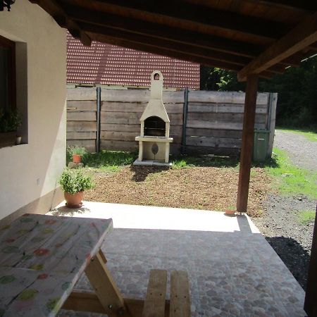 Rekreacni Dum V Brdech Pod Svatou Annou Villa Ohrazenice  Kültér fotó