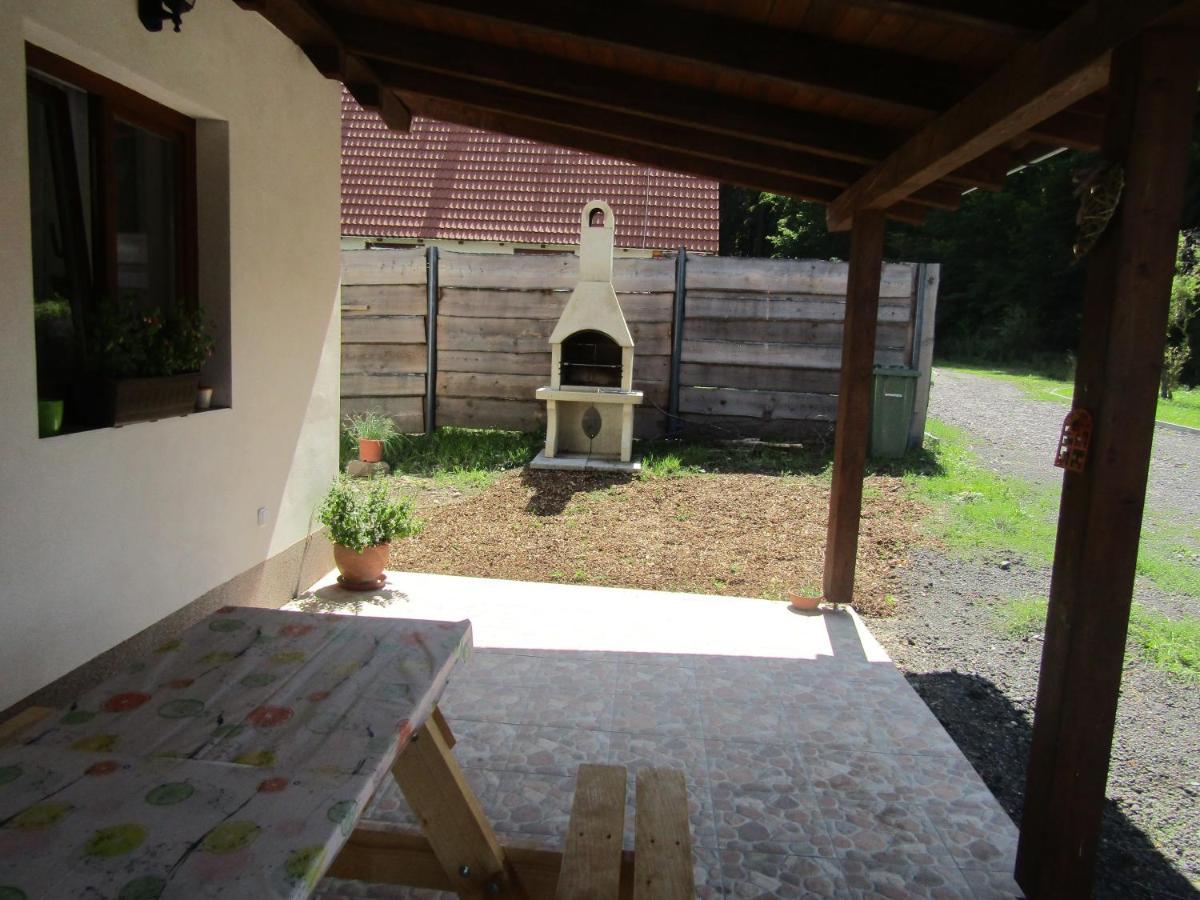 Rekreacni Dum V Brdech Pod Svatou Annou Villa Ohrazenice  Kültér fotó